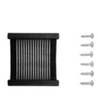 Schwarzes Gitternetz mit sechs silbernen Schrauben, vermutlich ein Ersatzteil für ergonomische Bürostühle.