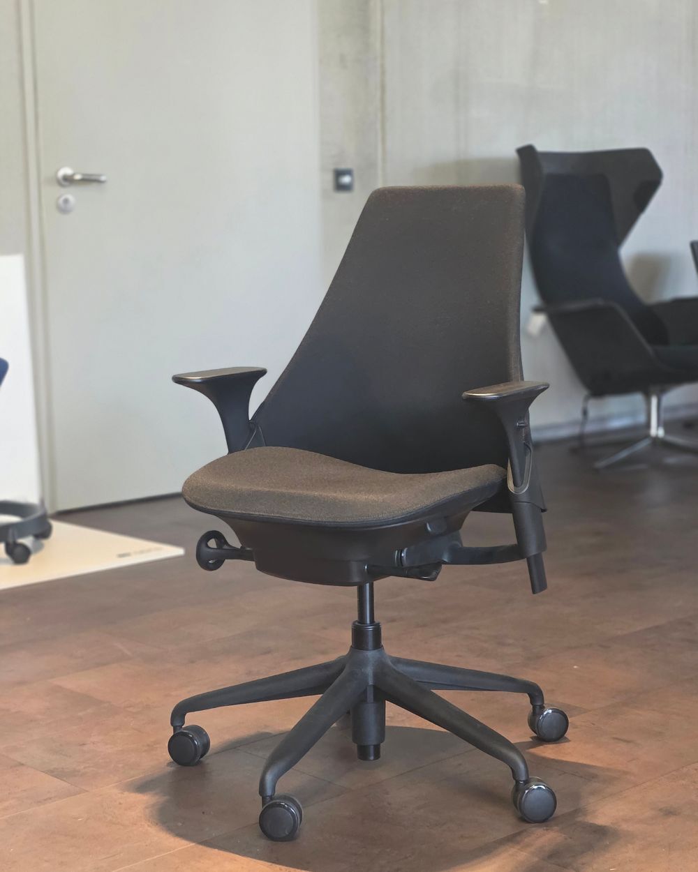 Herman Miller Sayl, Bürostuhl, Stoffrücken,