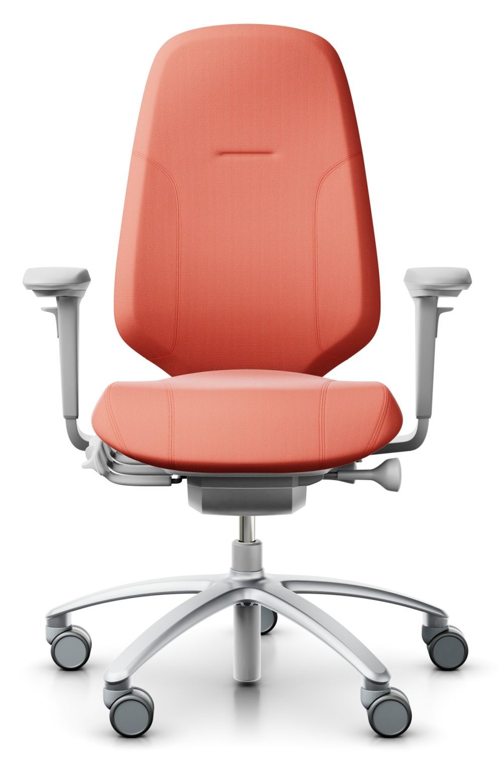 Ergonomischer Bürostuhl in Korallenfarbe mit verstellbaren Armlehnen und Rollen für bewegtes Sitzen.