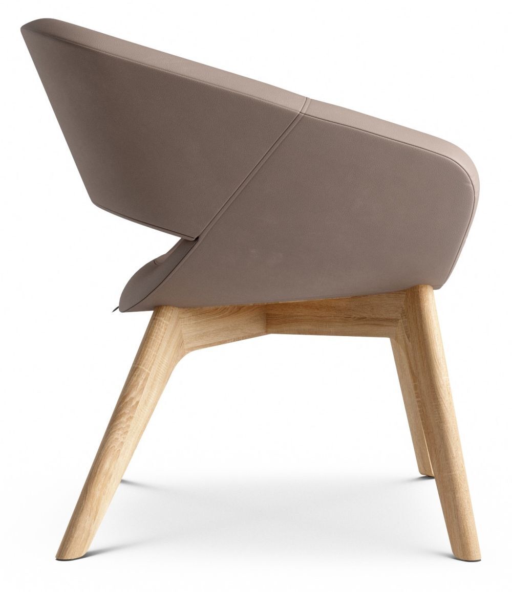 Ergonomischer Bürostuhl in Braun mit Holzbeinen, Seitenansicht zeigt modernes Design und Komfortmerkmale.