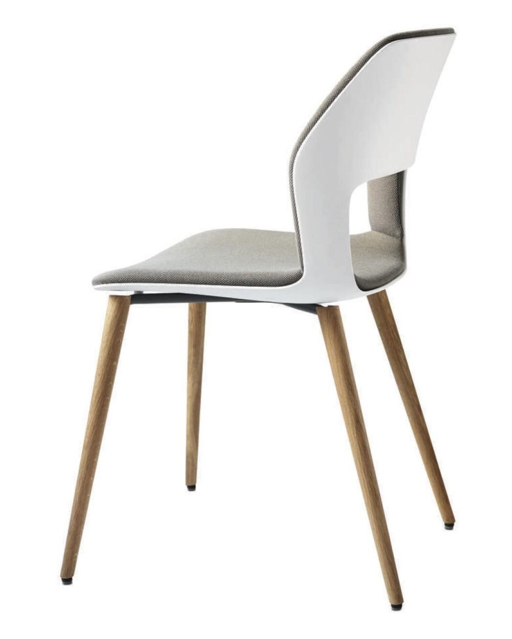 Moderner Stuhl mit Holzwangen, grauem Sitzpolster und weißer Rückenlehne, ideal für ergonomische Büroumgebungen.