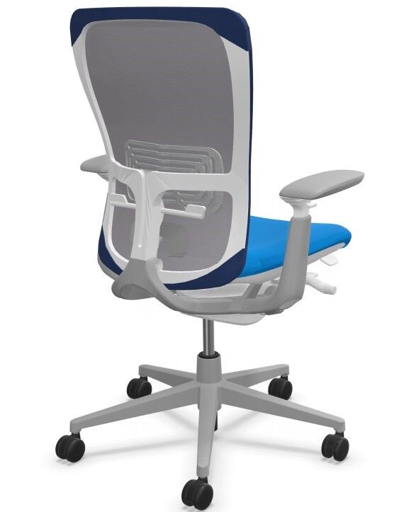 Ergonomischer Bürostuhl mit blauem Sitzpolster, weißem Rahmen und Netzrückenlehne, schwenkbar und höhenverstellbar.