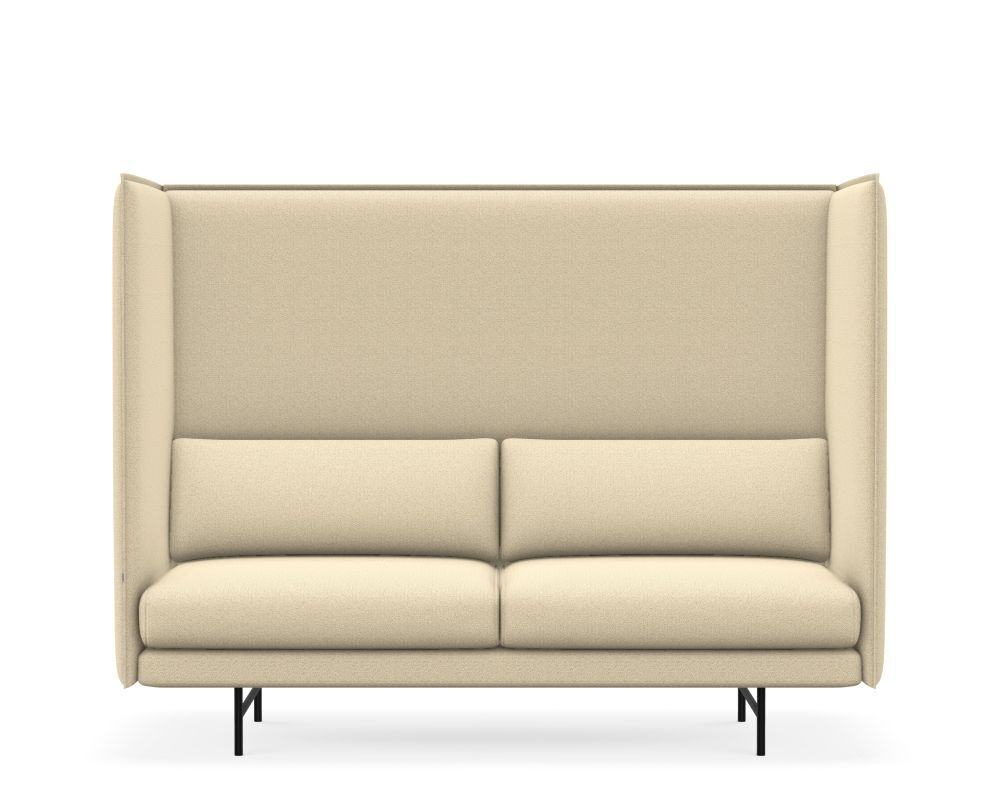 Beiges ergonomisches Sofa mit hohen Seitenlehnen, ideal für Privatsphäre und Komfort im Büro.