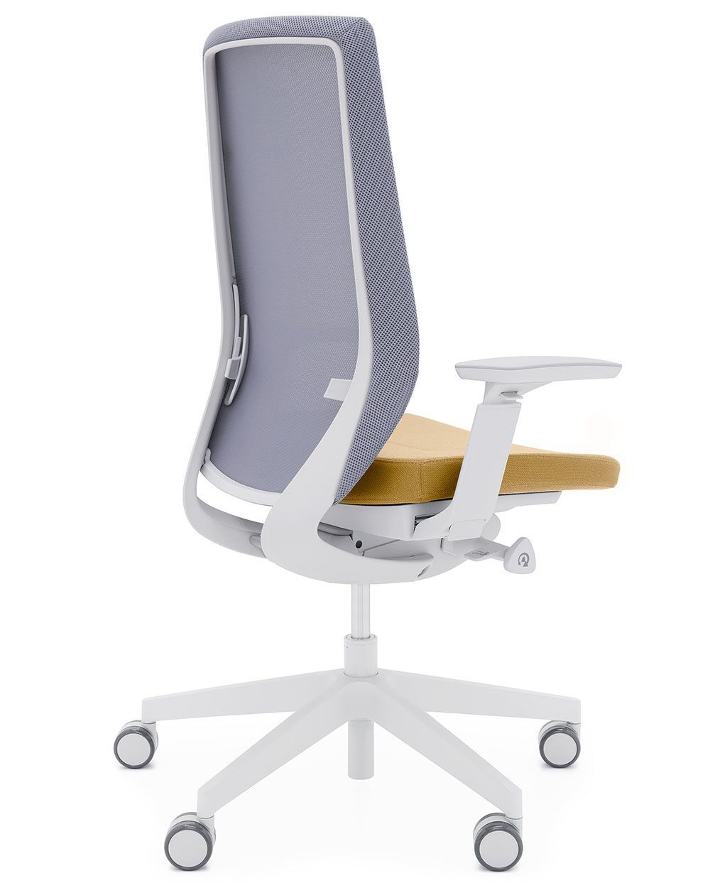 Ergonomischer Bürostuhl mit grauer Netzrückenlehne, verstellbaren Armlehnen und gelber Sitzfläche auf einem weißen Gestell.