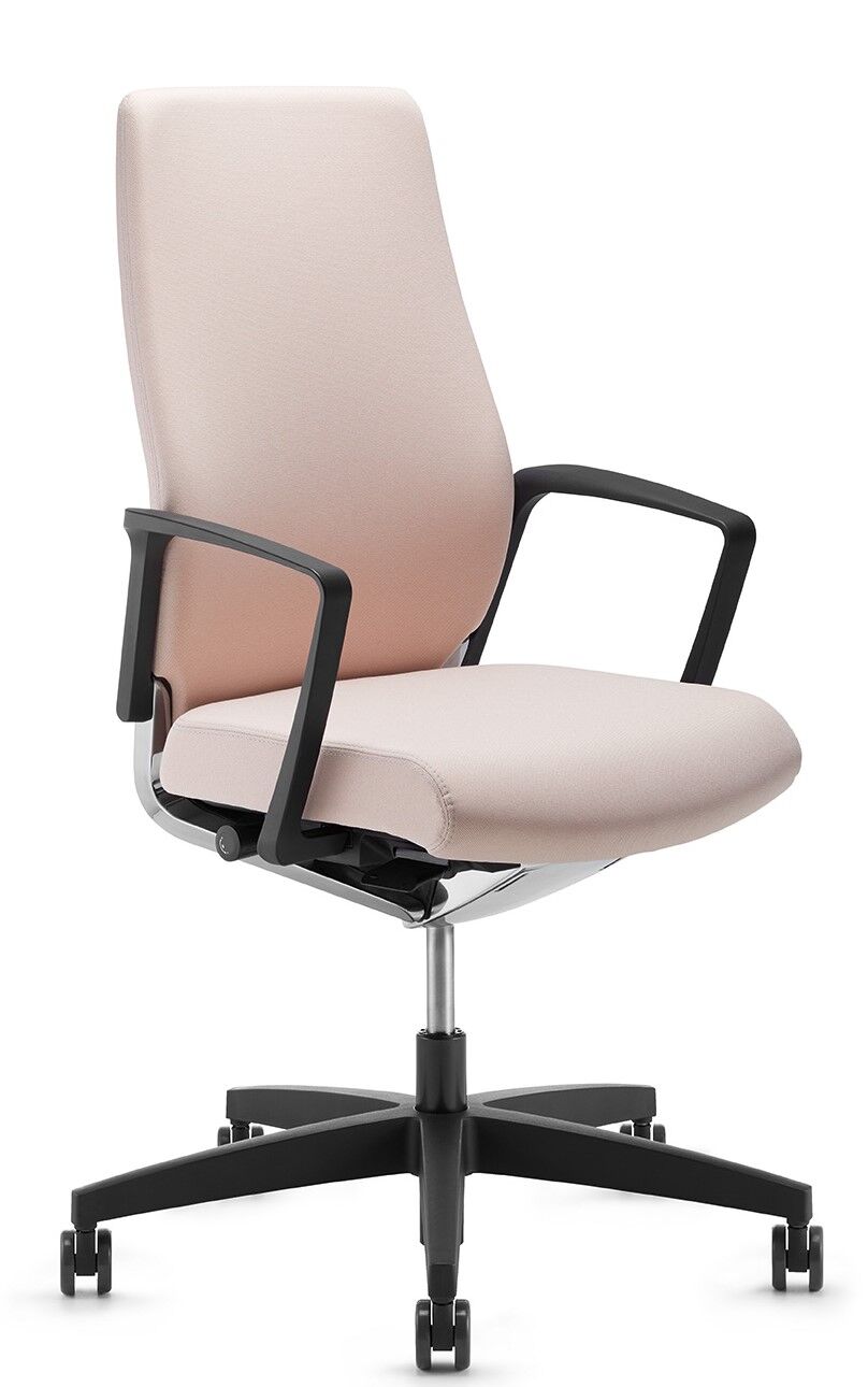 Ergonomischer Bürostuhl mit rosa Bezug und schwarzen Armlehnen, ideal für gesundes, dynamisches Sitzen im Büro.