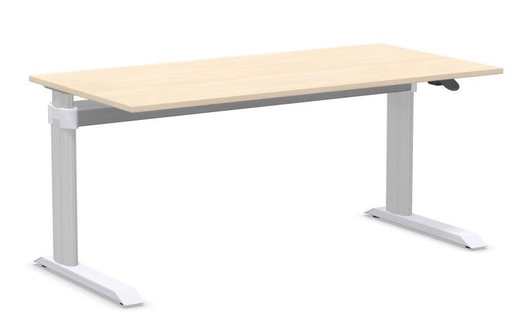 Höhenverstellbarer Schreibtisch mit weißem Gestell und hellem Holz-Tischplatte, geeignet für ergonomische Arbeitsplätze.