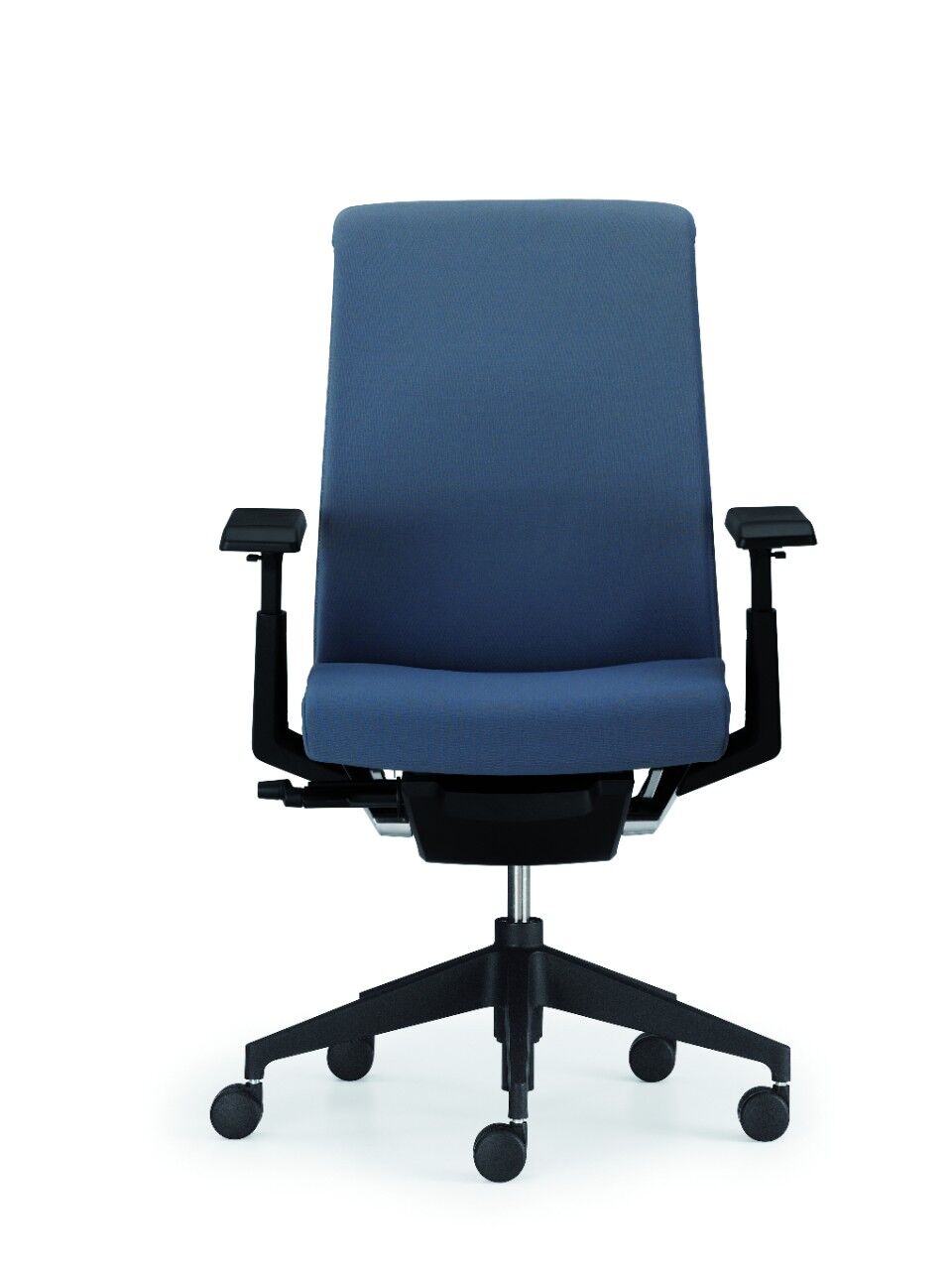 Ergonomischer blauer Bürostuhl mit verstellbaren Armlehnen und Rollen für gesundes, dynamisches Sitzen.