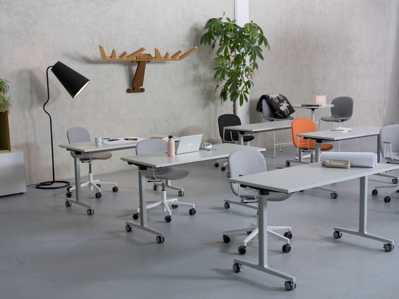 Profim U-Connect, Klapptisch mit Rollen,