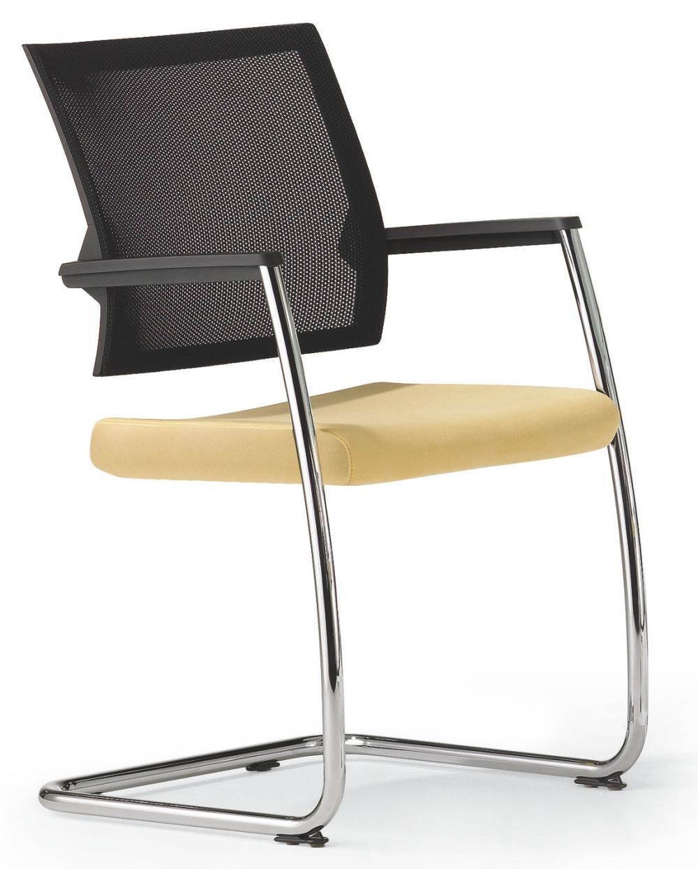Ergonomischer Besucherstuhl mit schwarzer Netzrückenlehne, gelber Sitzfläche und verchromtem Gestell.