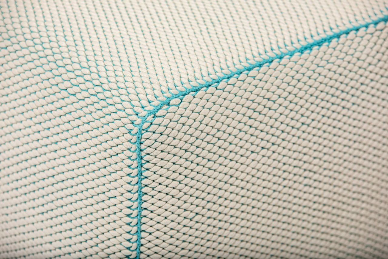 BuzziSpace BuzziKnit Pouf Square, Polsterhocker, akustisch wirksam