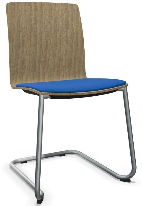 Moderner Stuhl mit Holzrückenlehne, blauem Sitzpolster und Metallgestell, ideal für ergonomische Büros.