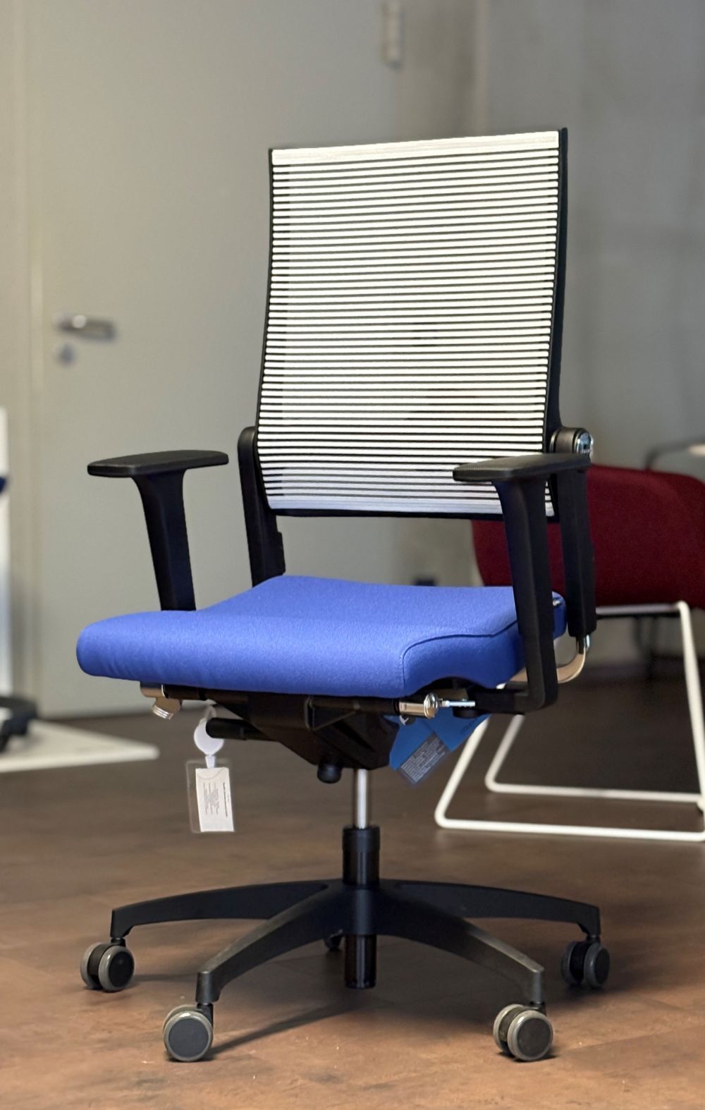 Dauphin Lordo flex advanced LO 3010, Bürostuhl (Vorführmodell)