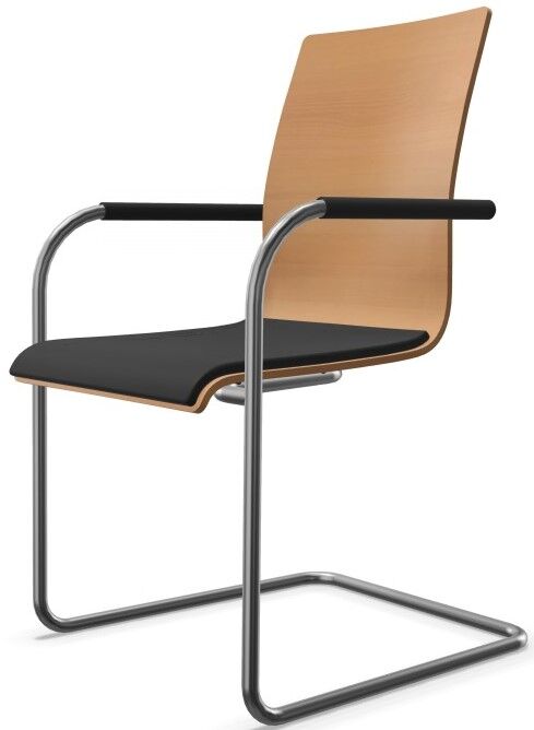 Moderner Freischwinger mit Holzrückenlehne, gepolstertem Sitz und Metallgestell. Perfekt fürs ergonomische Büro.