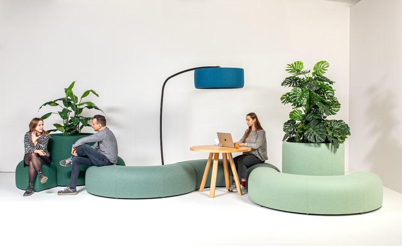 BuzziSpace BuzziCee, Polsterhocker, akustisch wirksam, 2 Größen