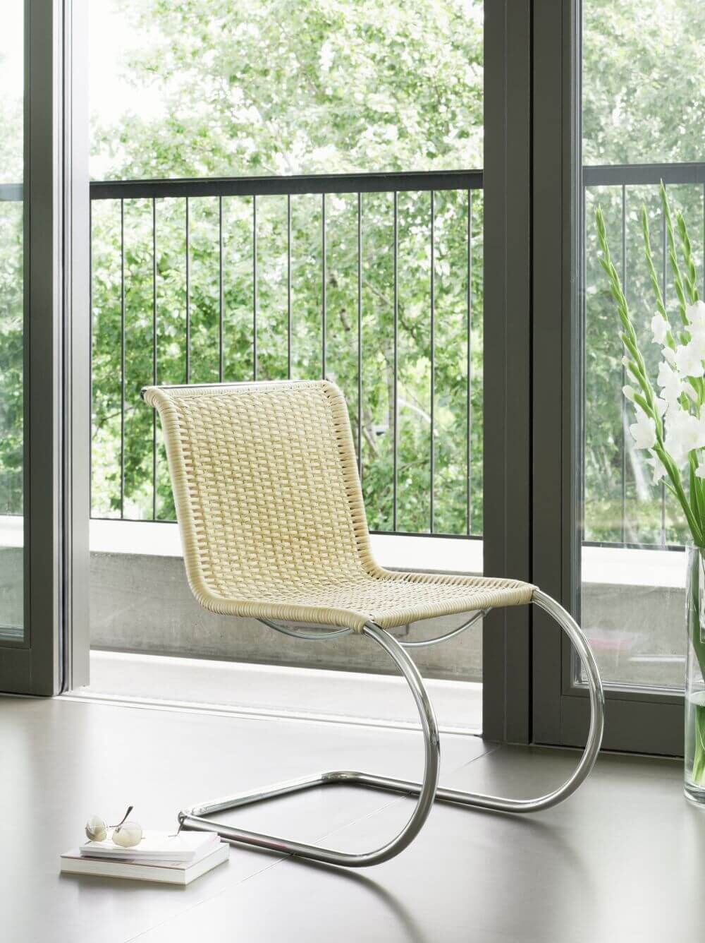 Thonet S 533 R mit Korbgeflecht