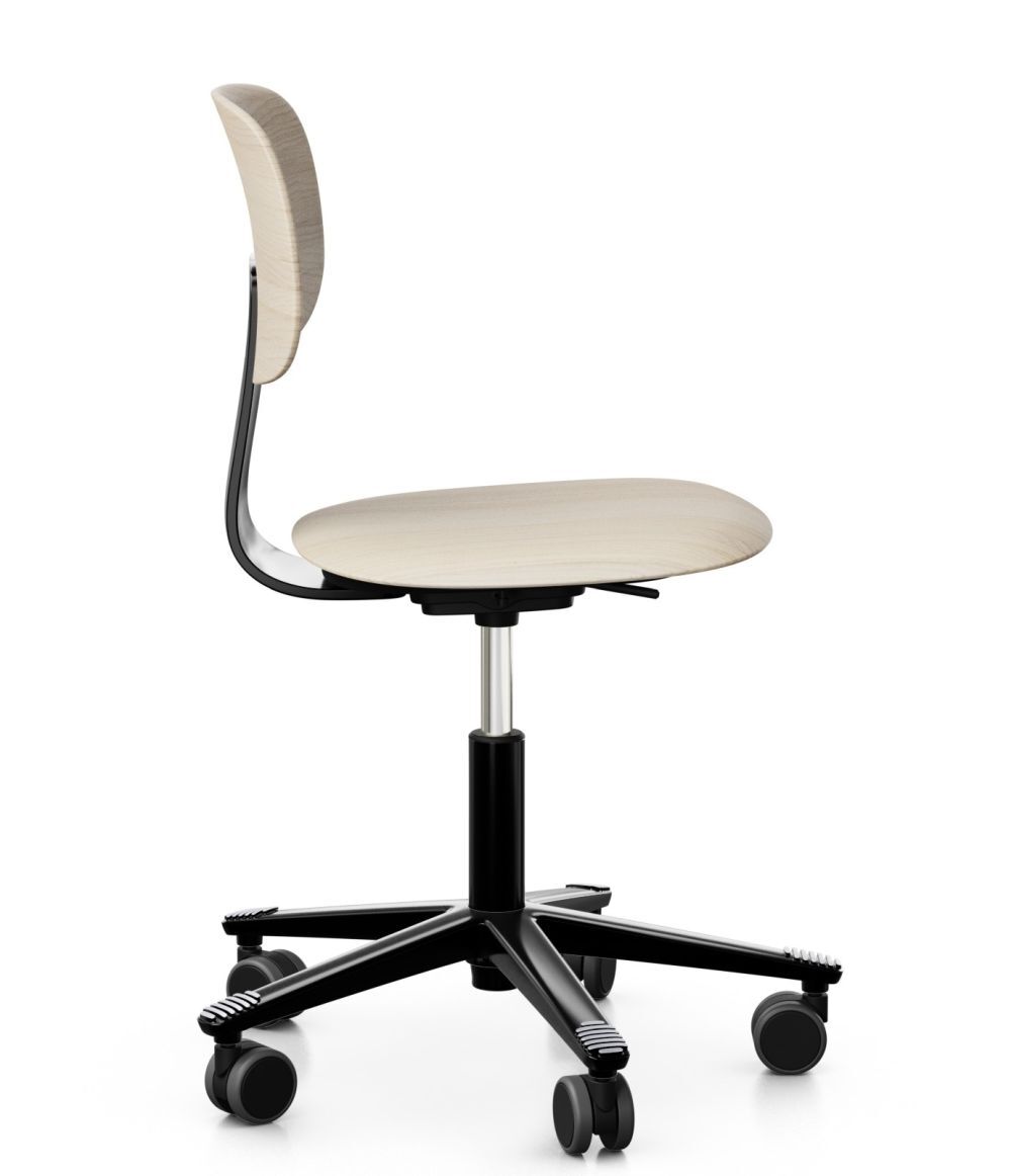 Moderner ergonomischer Bürostuhl mit schwarzem Gestell, beige Sitzfläche und Rückenlehne, auf Rollen.