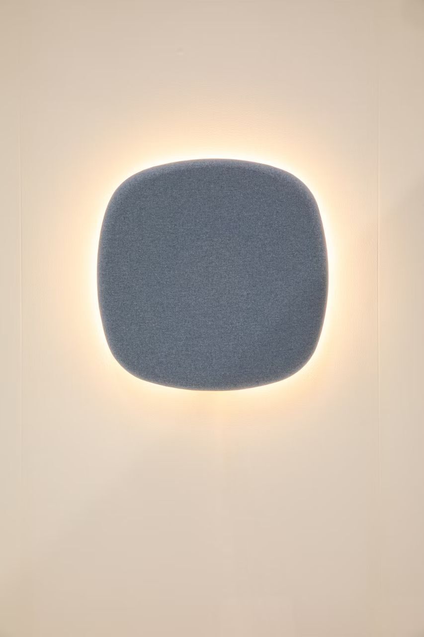 BuzziSpace BuzziPebl Light, Akustikelement mit Hinterleuchtung