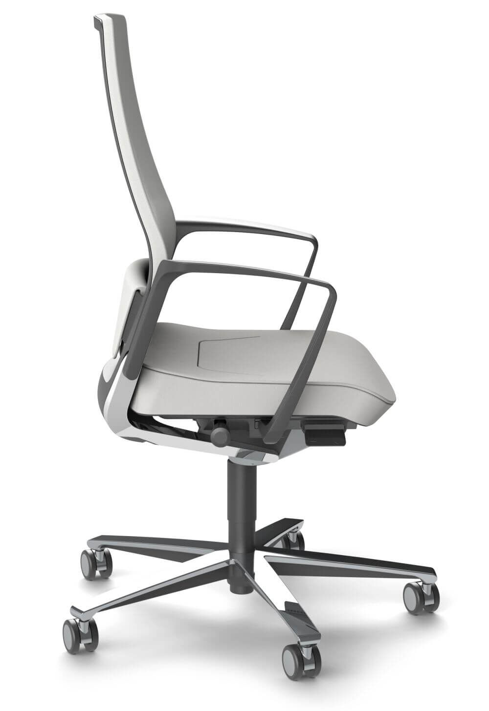 Ergonomischer Bürostuhl in Grau mit verstellbarer Rückenlehne und Armlehnen auf Rollen.