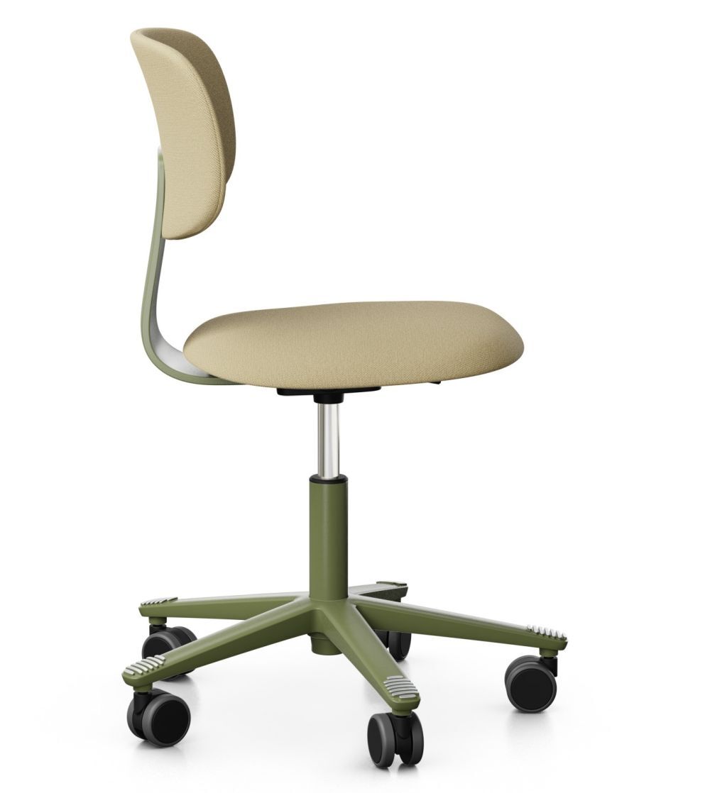 Moderner ergonomischer Bürostuhl mit olivgrünem Gestell und beige gepolstertem Sitz und Rückenlehne.