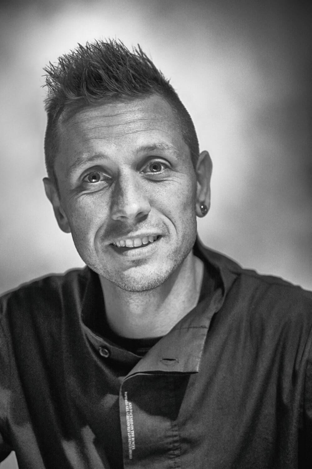 Thonet 1025 Beistelltisch Esche geölt