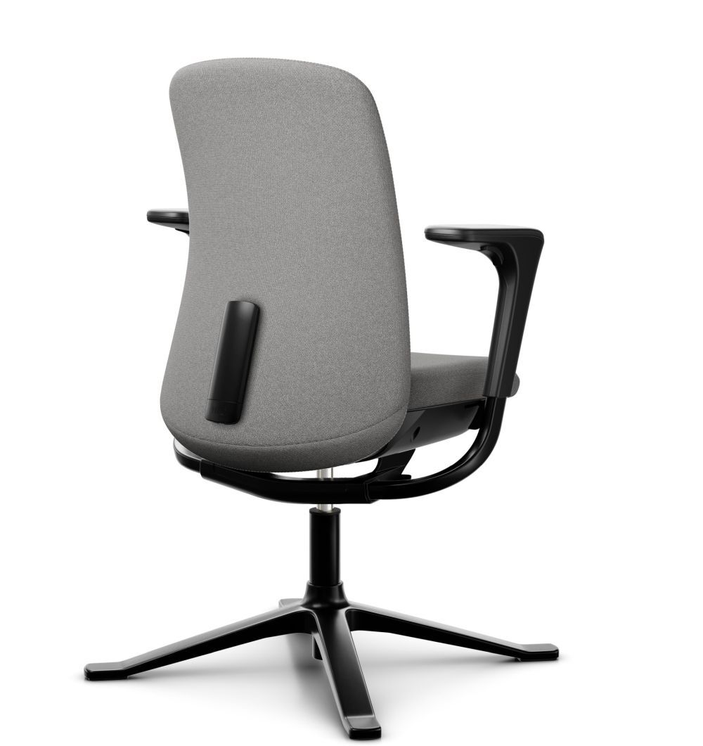 Rückansicht eines ergonomischen grauen Bürostuhls mit verstellbaren Armlehnen und schwarzem Drehfuß.
