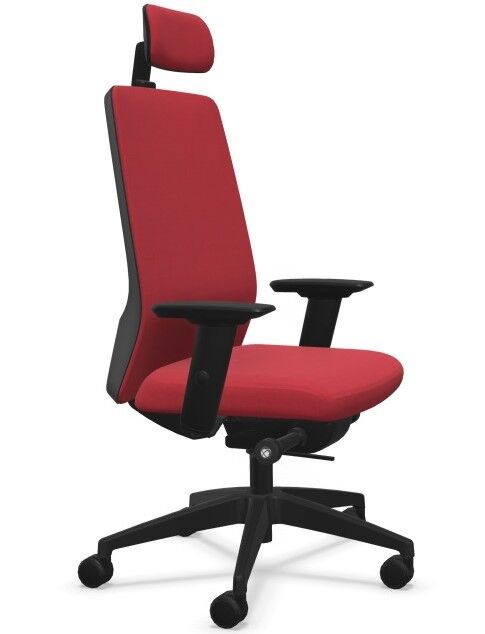 Roter ergonomischer Bürostuhl mit verstellbarer Kopfstütze und Armlehnen vor weißem Hintergrund.