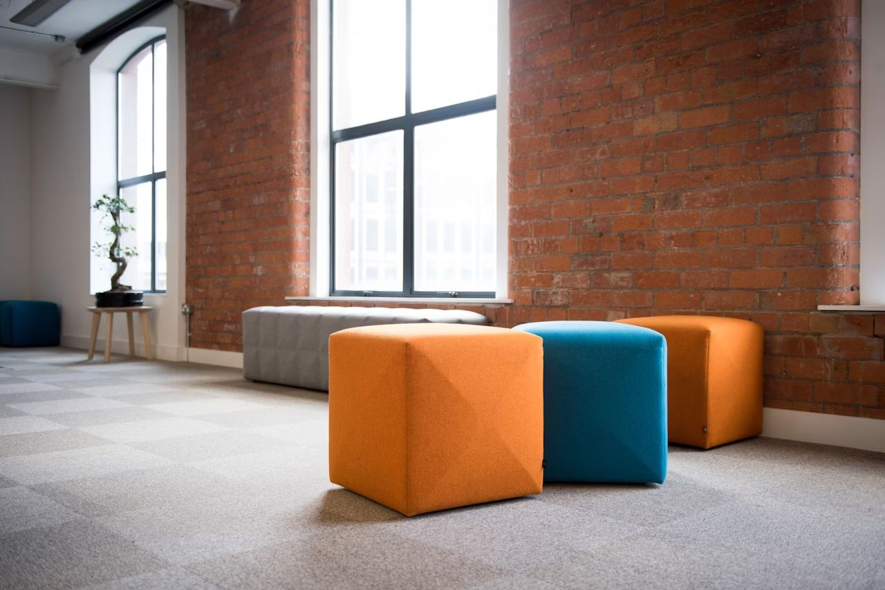 BuzziSpace BuzziCube Flat, Polsterhocker, akustisch wirksam, verschiedene Größen