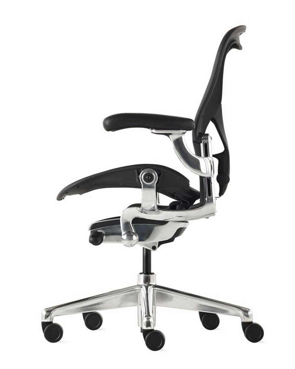 Herman Miller Aeron Onzx, Größe C, Alu-poliert