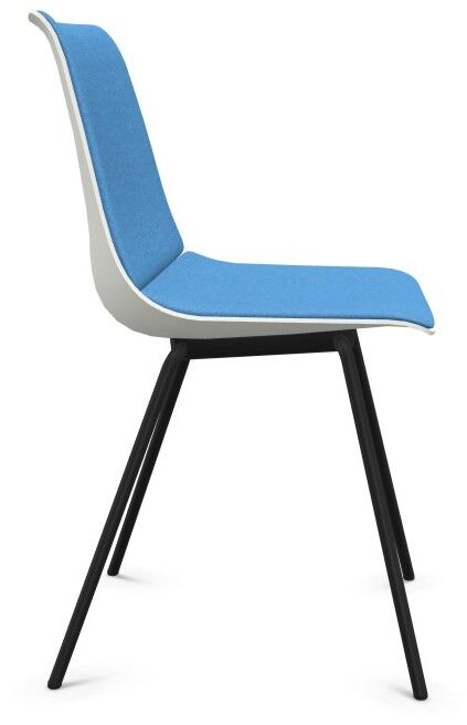 Moderner Stuhl mit blauer Polsterung und schwarzen Beinen, ideal für ergonomisches Sitzen im Büro.