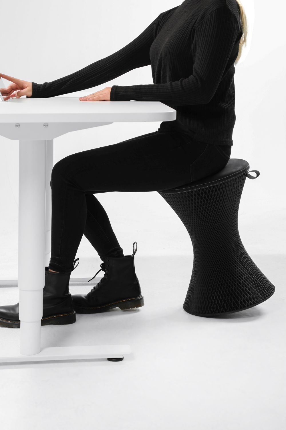 Wagner 3D One S Low, Pendelhocker, aus 3D Drucker,