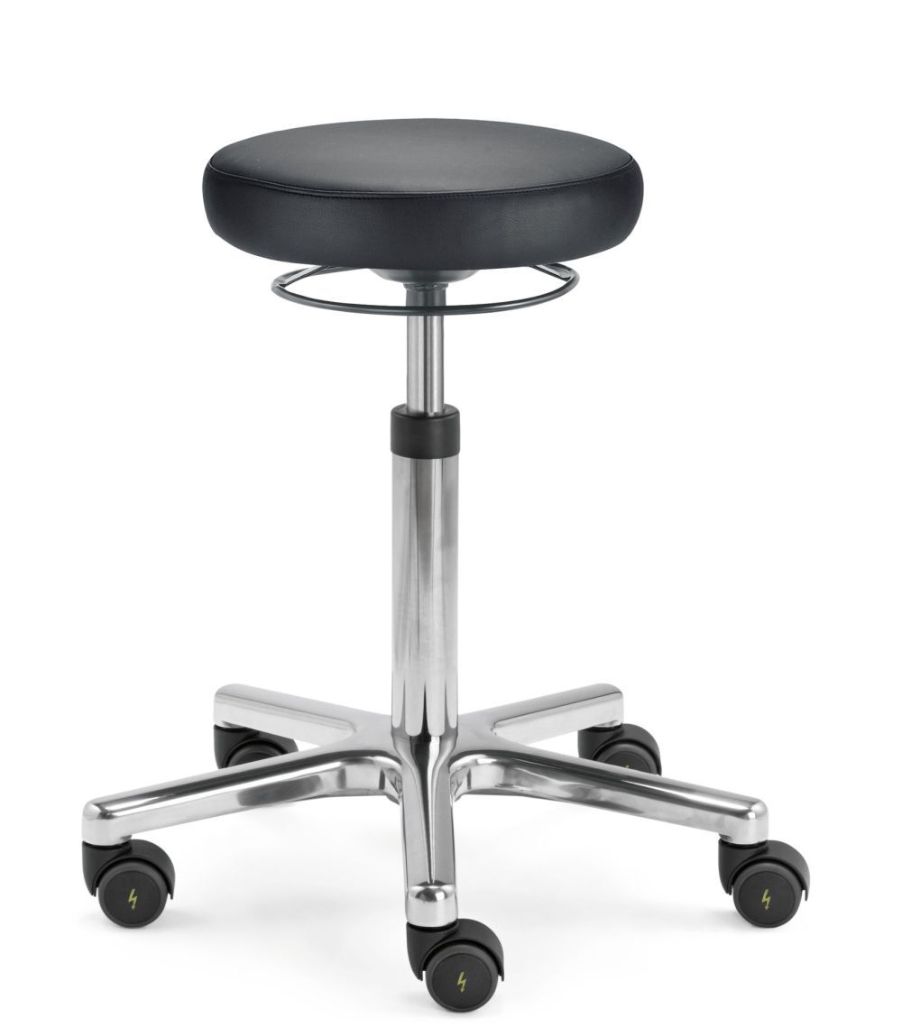 Ergonomischer Bürostuhl mit drehbarem, gepolstertem Sitz und stabiler Metallbasis auf Rollen.