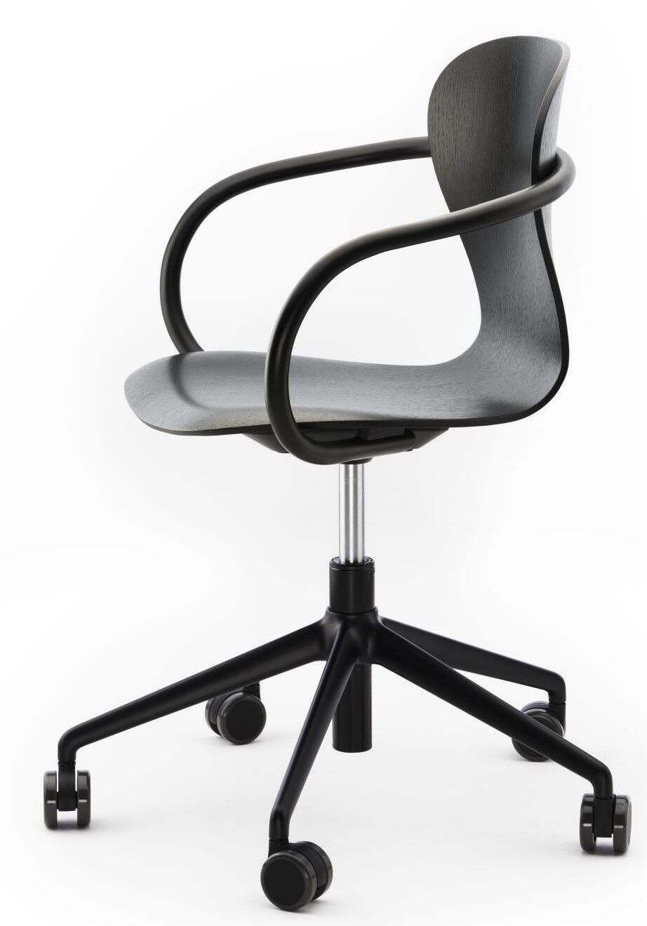 Moderner, schwarzer ergonomischer Bürostuhl mit gebogenen Armlehnen und höhenverstellbarem Drehfuß.