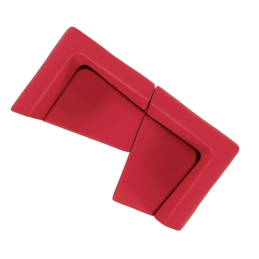 Zwei rote, moderne Lehnen in rechteckigen Formen, die geometrisch miteinander verbunden sind.