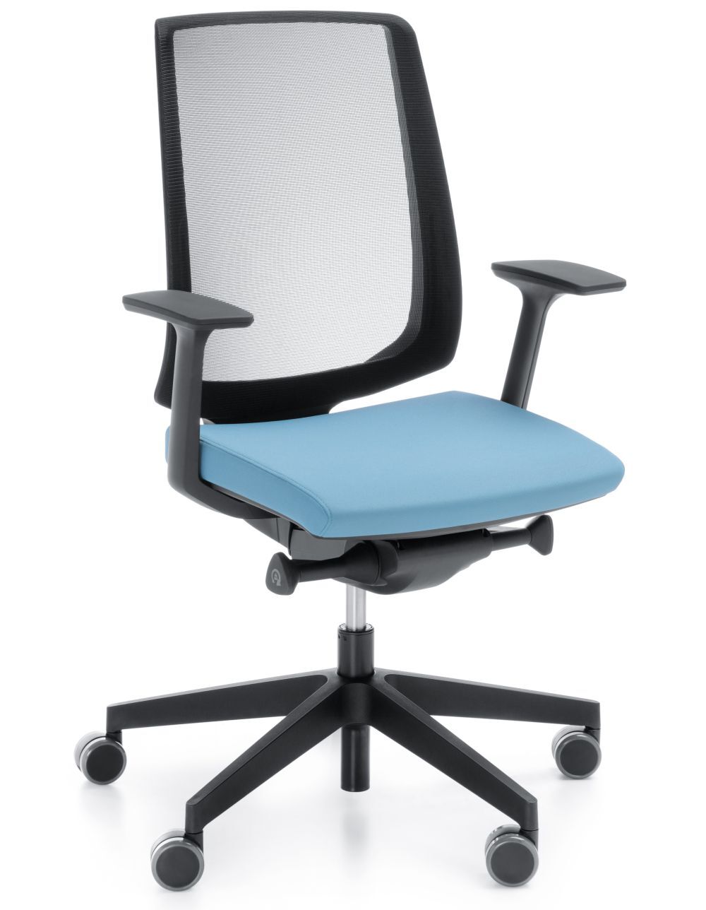 Ergonomischer Bürostuhl mit blauem Sitzpolster und Netzrückenlehne, höhenverstellbar, auf fünf Rollen.