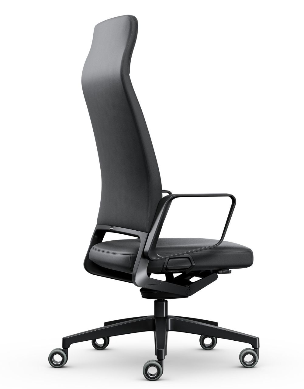 Hochwertiger ergonomischer Bürostuhl mit hoher Rückenlehne, Armlehnen und Rollen für flexible Bewegung.