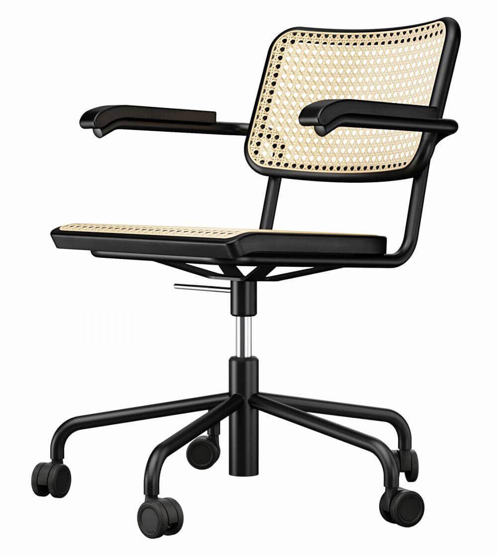 Moderner ergonomischer Bürostuhl mit schwarzem Rahmen, geflochtenem Sitz und Rückenlehne, auf Rollen für flexible Bewegung.