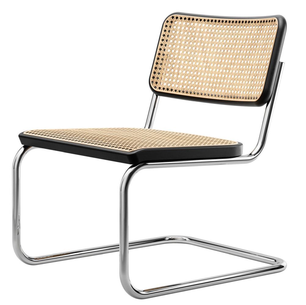 Moderner Stuhl mit geflochtener Sitzfläche und Rückenlehne, verchromter Rahmen für ergonomisches Sitzen.