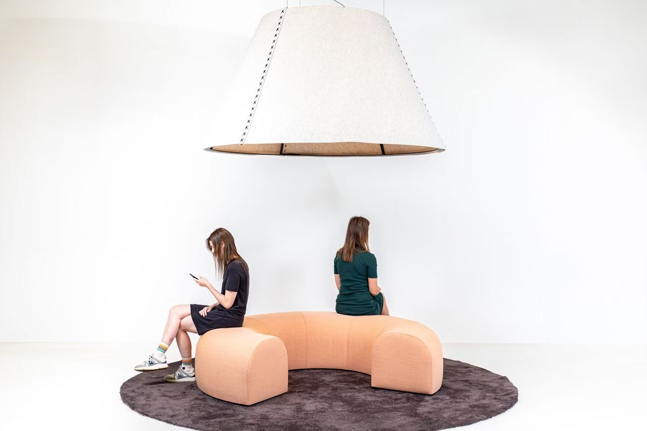 BuzziSpace BuzziCee, Polsterhocker, akustisch wirksam, 2 Größen