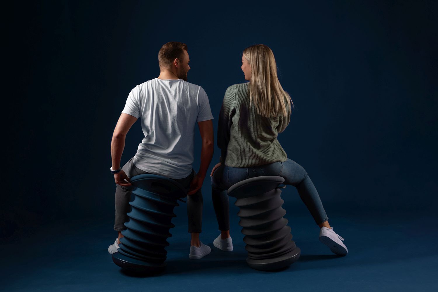 Topstar Sitness 4D, Aktiv-Sitz, Pendelhocker,