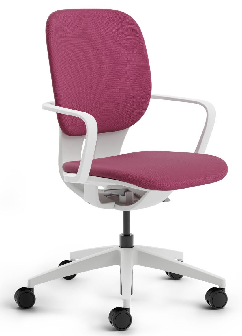 Moderner ergonomischer Bürostuhl mit pinkem Stoffbezug, weißen Armlehnen und Rollen für dynamisches Sitzen.