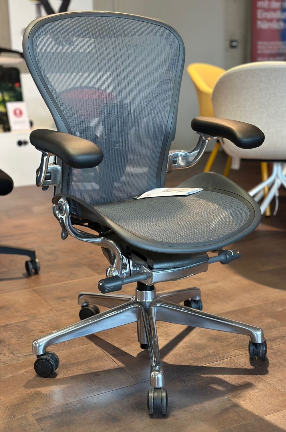 Herman Miller Aeron Komplettmodell | Musterstuhl zum Sonderpreis